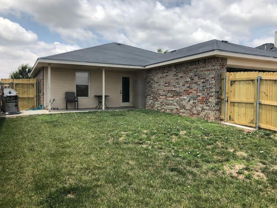 فيلا Mckinley House - Gym, Garage And Fenced Yard أماريلو المظهر الخارجي الصورة